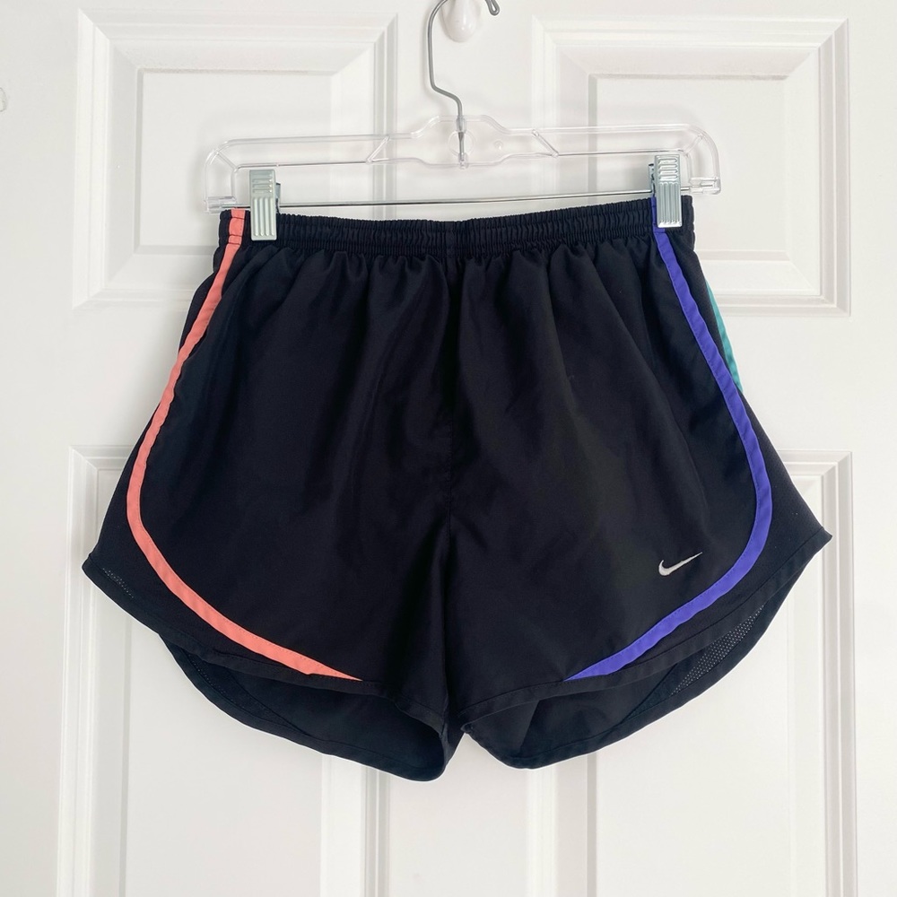 NIKE DRI-FIT SHORTS